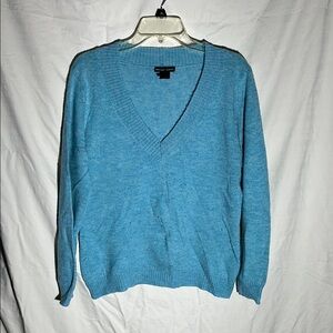 New York & Company Light Blue Sweater